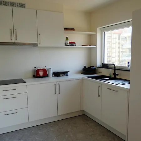In With The Beach, Cleaning Included Apartment